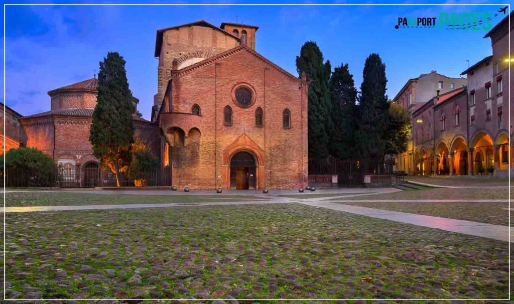 Piazza-Santo-Stefano-Landmarks-in-Bologna