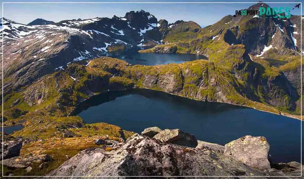 Hermannsdalstinden-Lofoten-Islands-Norway