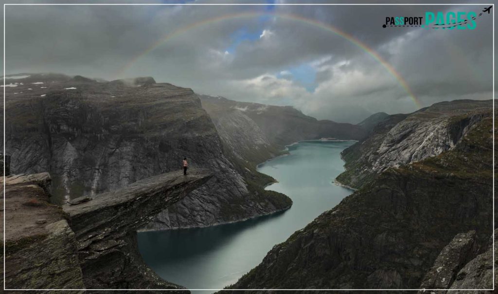 Solo-Hiking-to-Trolltunga-Norway 